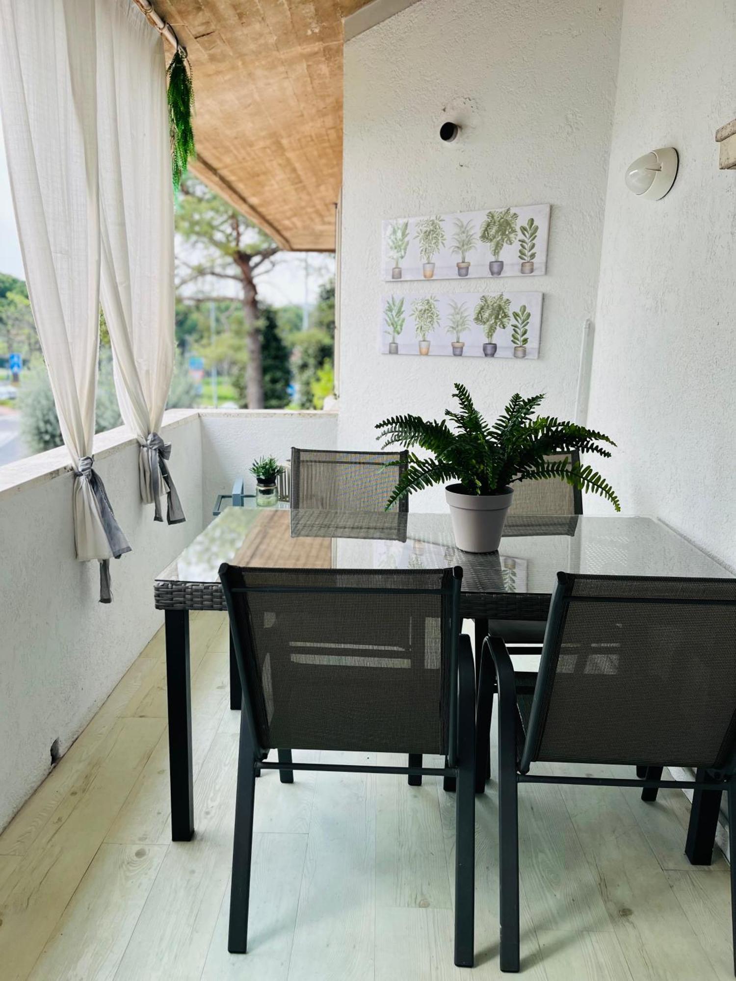 Your Familyapartment In Sirmione Exterior foto