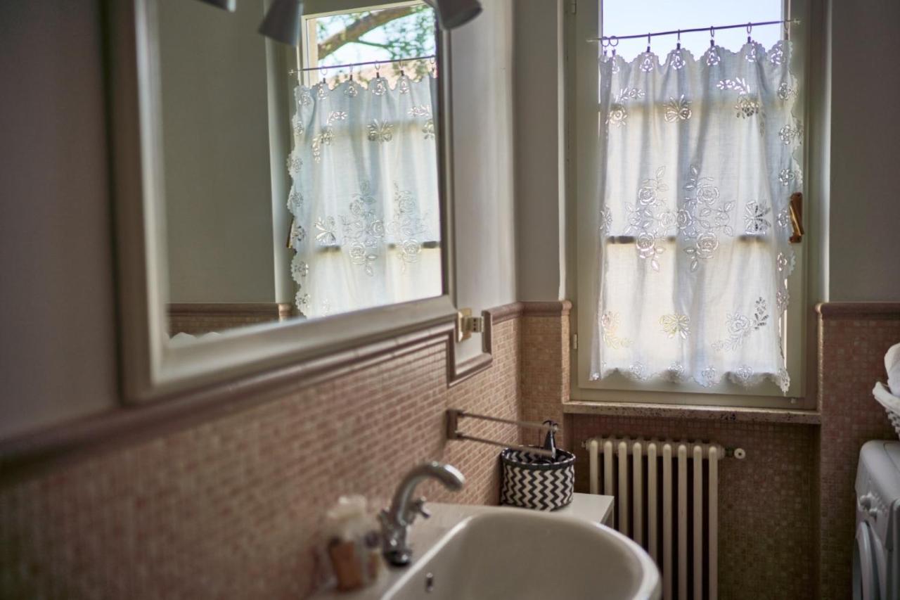 Your Familyapartment In Sirmione Exterior foto