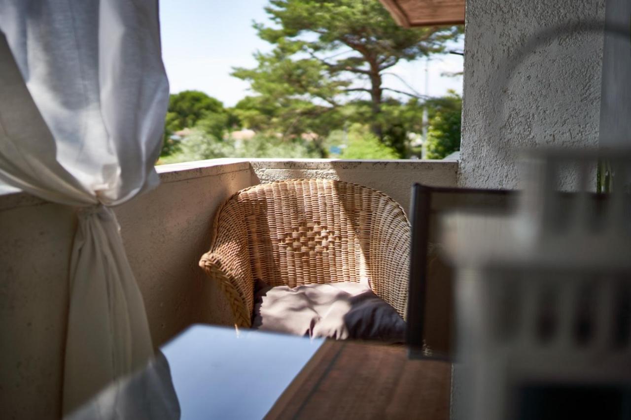 Your Familyapartment In Sirmione Exterior foto